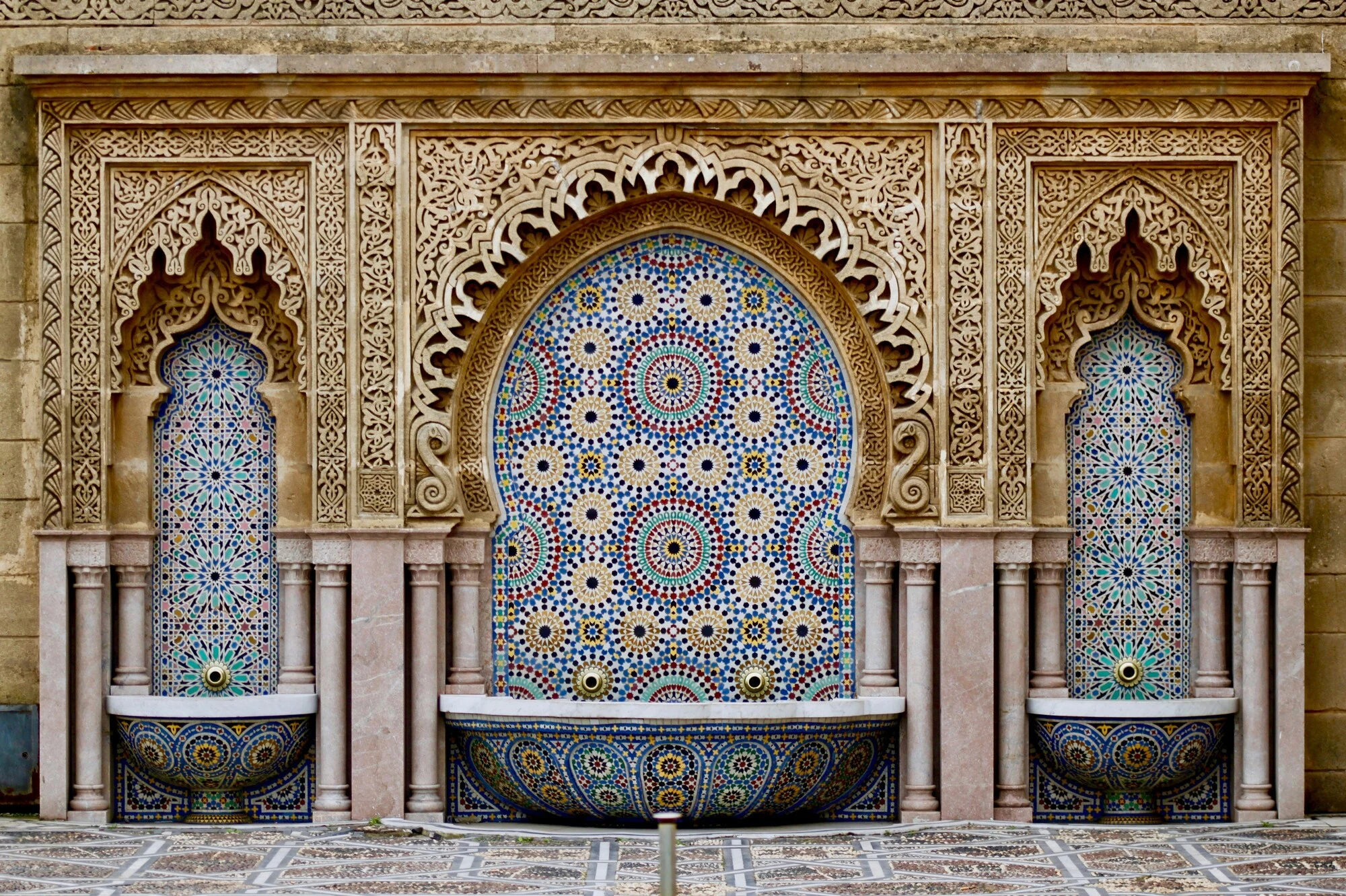 7 days Imperial Cities Tour from Casablanca. Casablanca to Rabat transfer